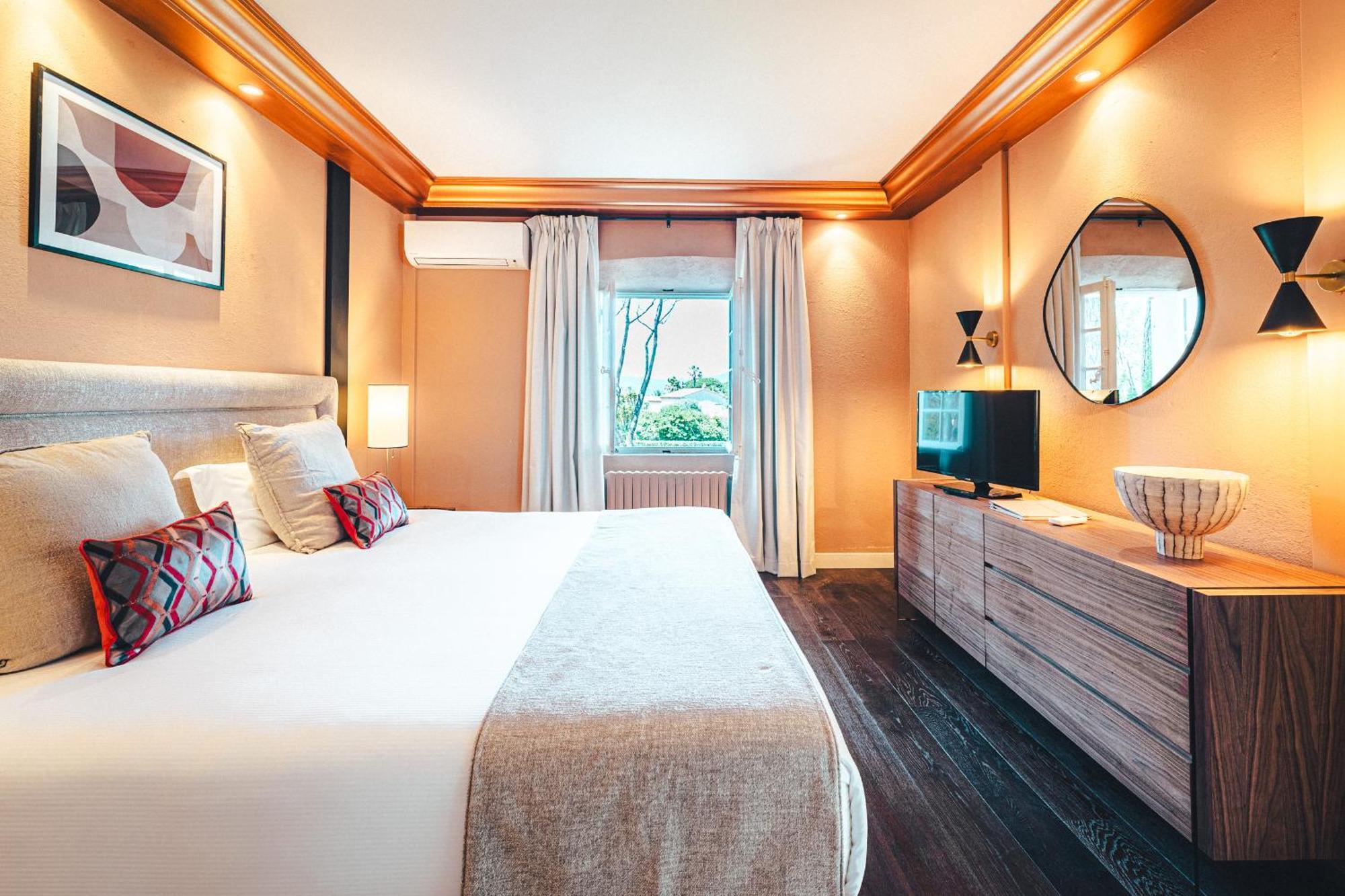 Hôtel La Mandarine Saint-Tropez Esterno foto